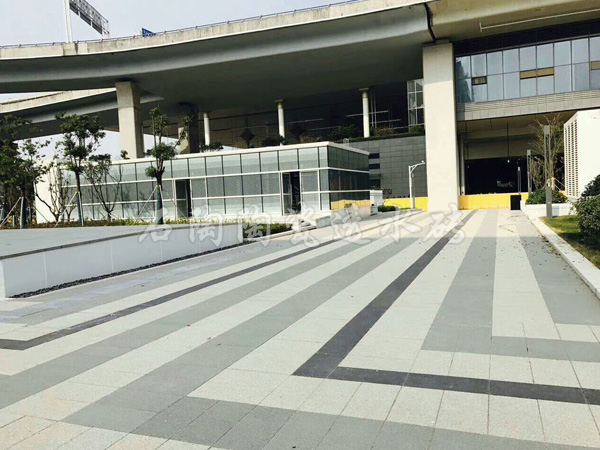 【杭州南站】陶瓷透水磚項目工程